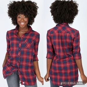 Kut From The Kloth Womens Medium Flannel Shirt Button Up Red/ Blue Plaid Outdoor
